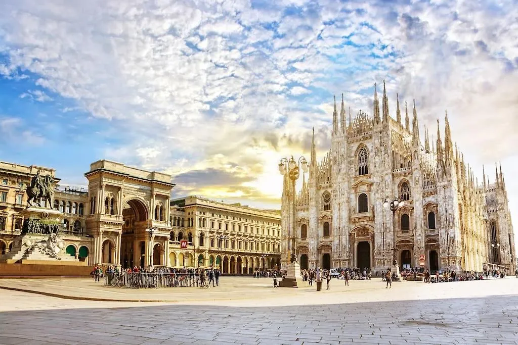 Apartamento Piazza Duomo - Antico Appartamento Dell'800 Milão