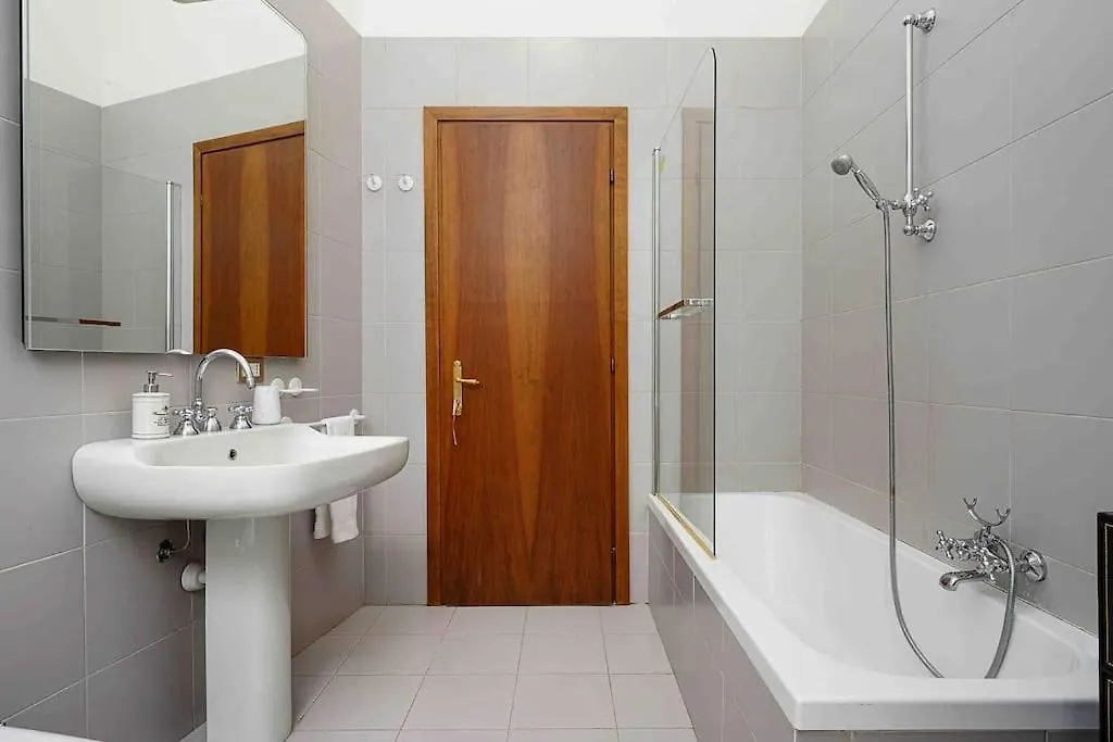 Apartamento Piazza Duomo - Antico Appartamento Dell'800 Milão Itália